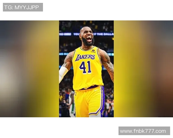 勒布朗詹姆斯：篮球之王的辉煌历程与传奇瞬间解析