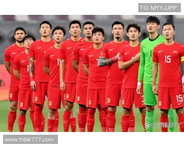 哈维西蒙斯：新生代足球明星的崛起与未来发展潜力分析